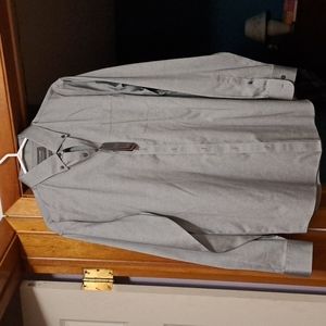 DENVER HAYES MEN'S BUTTON SHIRT LIGHT GREY CLASSIC FIT SIZE MEDIUM
